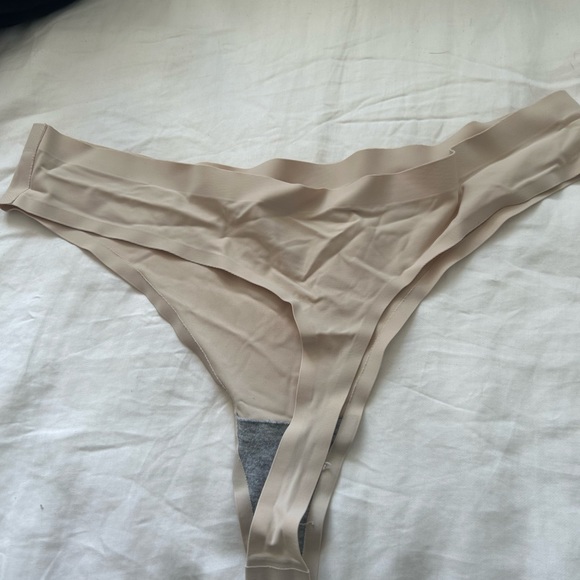 Undies - Picture 2 of 2